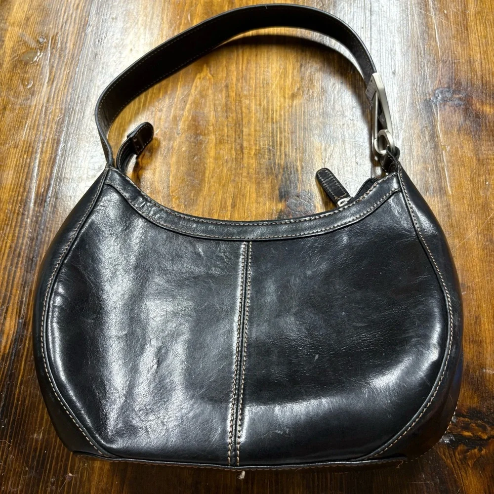 Kenneth Cole‎ Black Hobo Style Purse